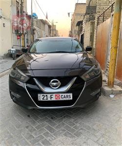 نيسان ماكسيما